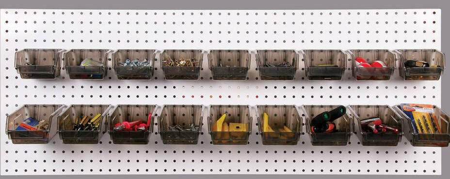 Retail Display Solutions #5 - Slatbox on Pegboard